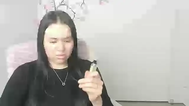 Lola_Saymyname Live XXX-chat