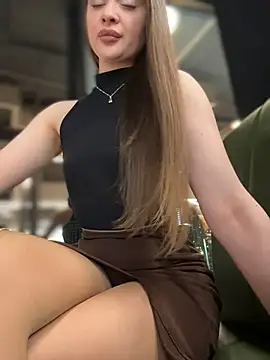 KristiRich: онлайн-секс-чат