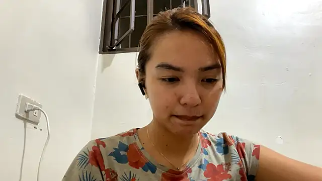 NoreenPierotti Chat XXX in diretta