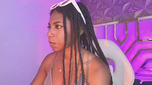 Queen_perla_ 现场XXX聊天