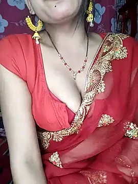 CUTI-NAINA 在線直播表演