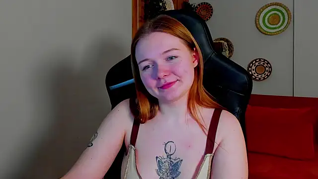 Show de ElinaVale na webcam