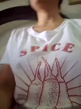 thejasminshow élő XXX-chatje