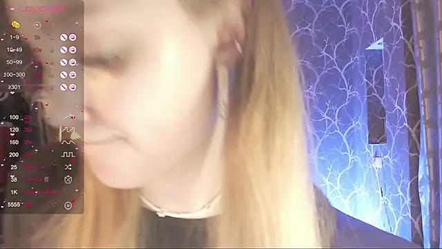 Živý XXX chat MiaMiaMeow