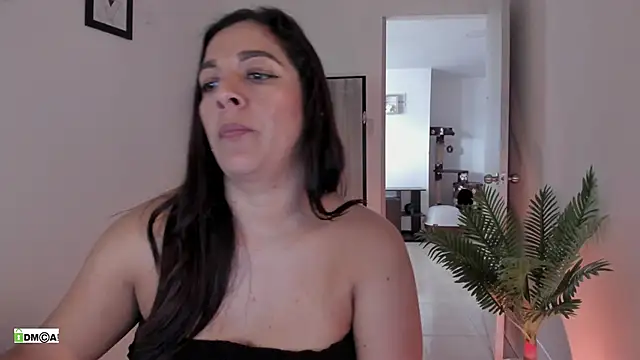 urcute_kitten Chat XXX in diretta