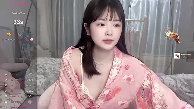 tender-11 Chat XXX in diretta