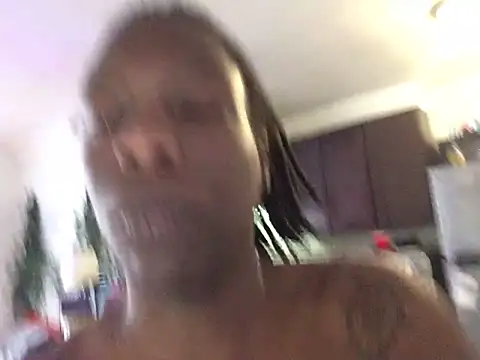 littyleesh1's Webcam Show