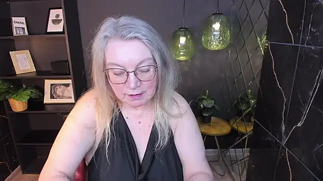 Chatroom XXX en direct de NataliMellow