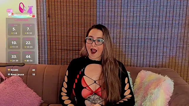 ariana_cross Live XXX-Chat