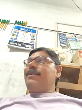 Srmotrs webkamerás műsora