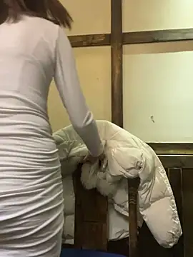 littleqiu Adlı Modelin Canlı XXX Sohbeti