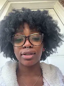 Czat XXX na żywo – mochamimi