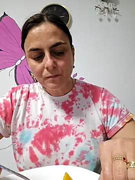 IsabelleCraft's Live XXX Chat