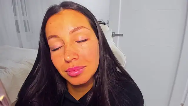 AvisFlowers Live XXX-chat