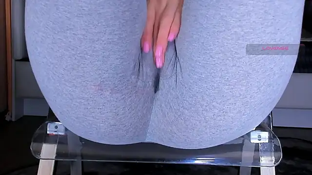 Cameltoe_squirt_inPants live XXX chat