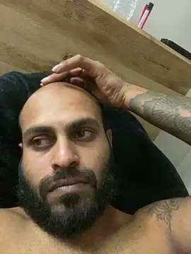 islandvybee55's Live XXX Chat