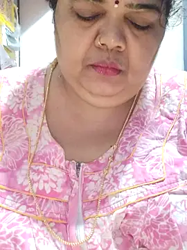 Chatroom XXX en direct de tamilthanushri