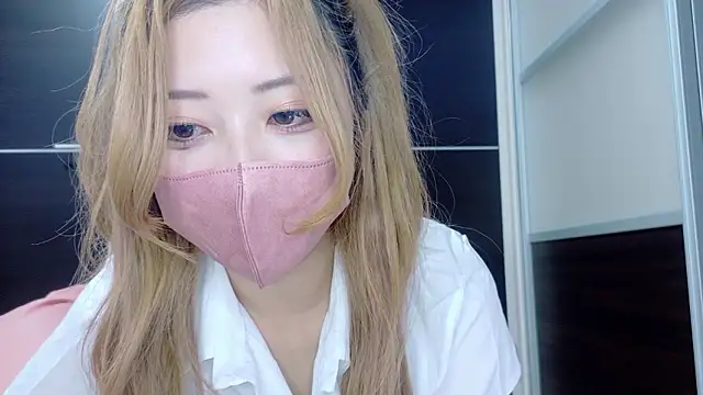 Sena_o0's Webcam Show