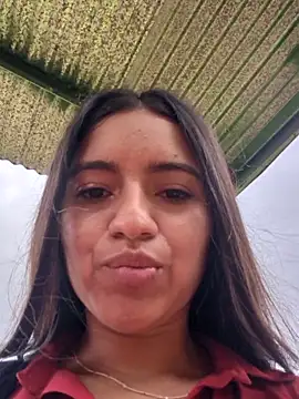 Chat XXX en directo de DulceCaroX