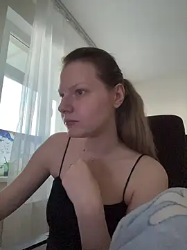 دردشة MaryHiggins الجنسية المباشرة