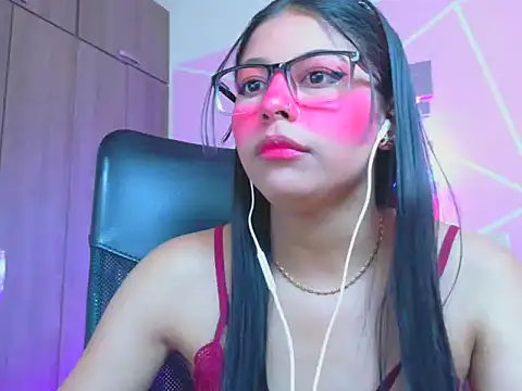 _ALLYSON18_'s Live XXX Chat