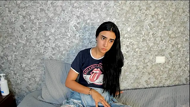 Anika_H Live XXX-Chat