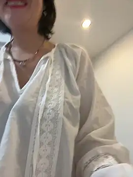 HotyEmily live XXX chat