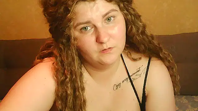 Minisstra live XXX chat