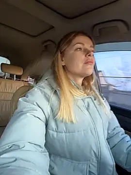 Živý XXX chat HarrietDart