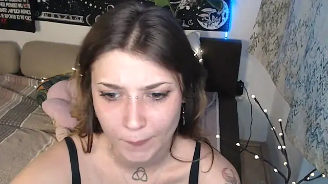 Živý XXX chat AlienforTwenty