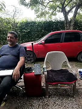 hotandfierylatinos2023: онлайн-секс-чат