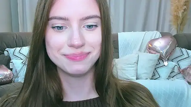 Erica_Kiss Obrolan Langsung XXX