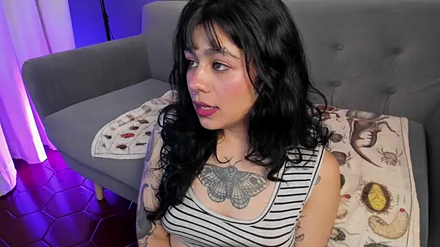 Živý XXX chat flower_smith_