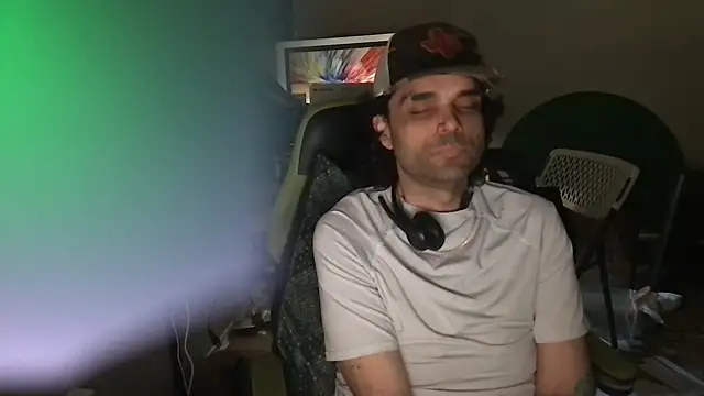 KungFuPanda001 Chat XXX in diretta