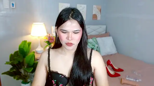 MichelleWildのライブXXXチャット