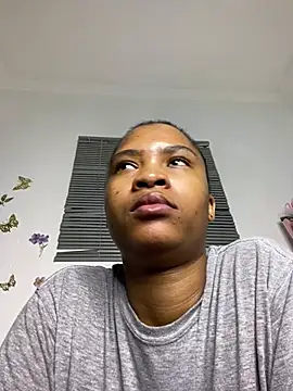 Chatroom XXX en direct de __Fifi