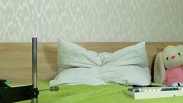 Cowell_Adelina Chat XXX in diretta