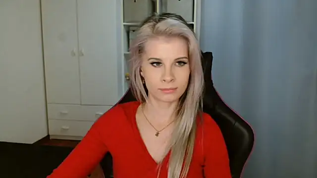 KristineGlow 现场XXX聊天