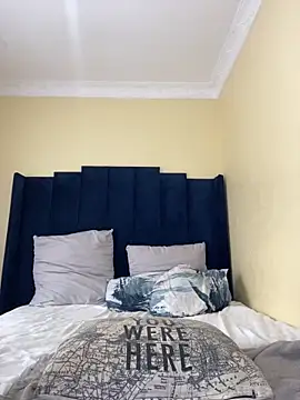 Sue_Knowledge live XXX chat