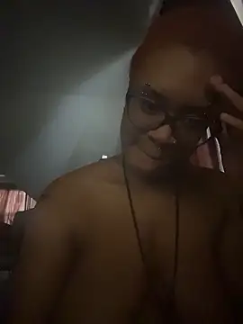 Chatroom XXX en direct de nickytheehawtie