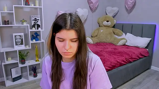 AnoraDark 即時 XXX 聊天