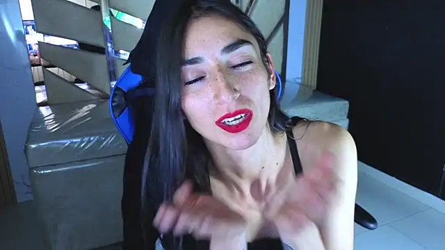 Maily_a_: απευθείας συνομιλία ΧΧΧ