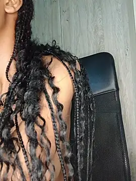 MsParisSmithのウェブカメラショー