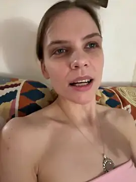 Онлайн чат XXX LeyaJohnson