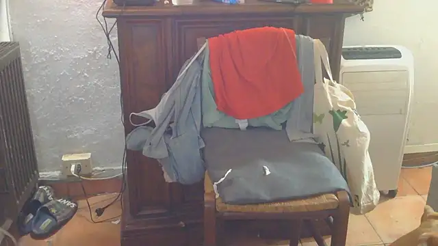 tixyanal70's Live XXX Chat