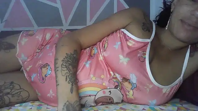 Chat XXX en directo de thasmyni