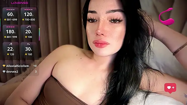 maui_wowie 在線直播表演