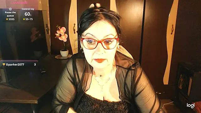 Živý XXX chat exiMIlf