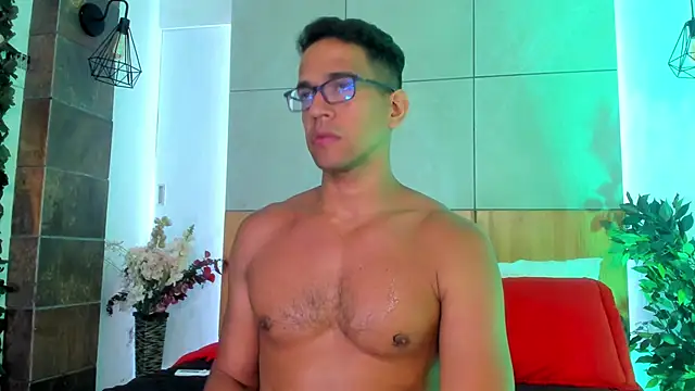 Pokazy przed kamerką – JacobDraven