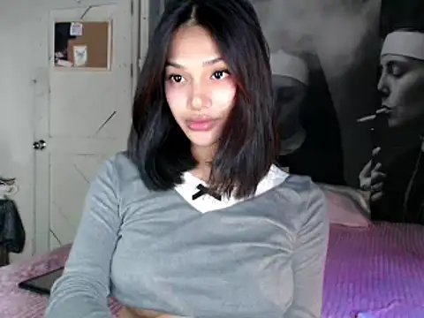 Pokazy przed kamerką – itsmekarinaaa